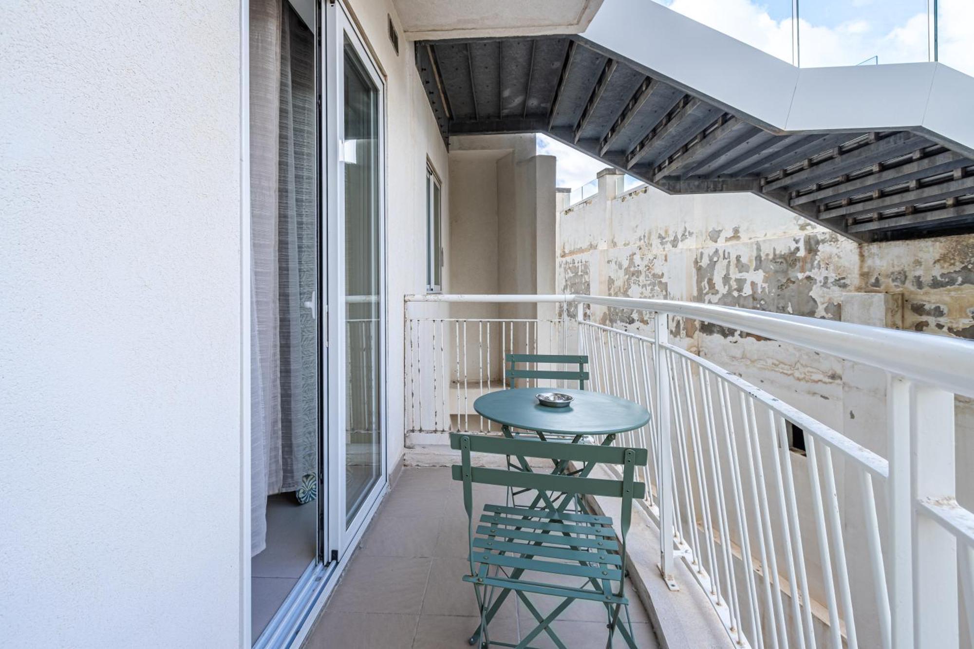 St Julians - Balluta 2 Bedroom Apartment Saint Julian's Exterior photo