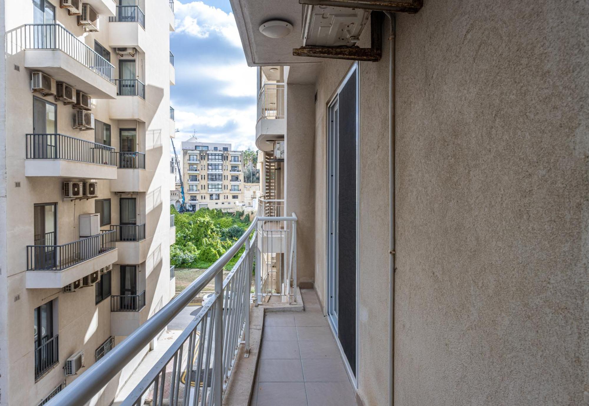 St Julians - Balluta 2 Bedroom Apartment Saint Julian's Exterior photo